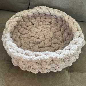 Handmade pet bed